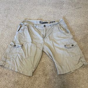 Mens BKE cargo shorts